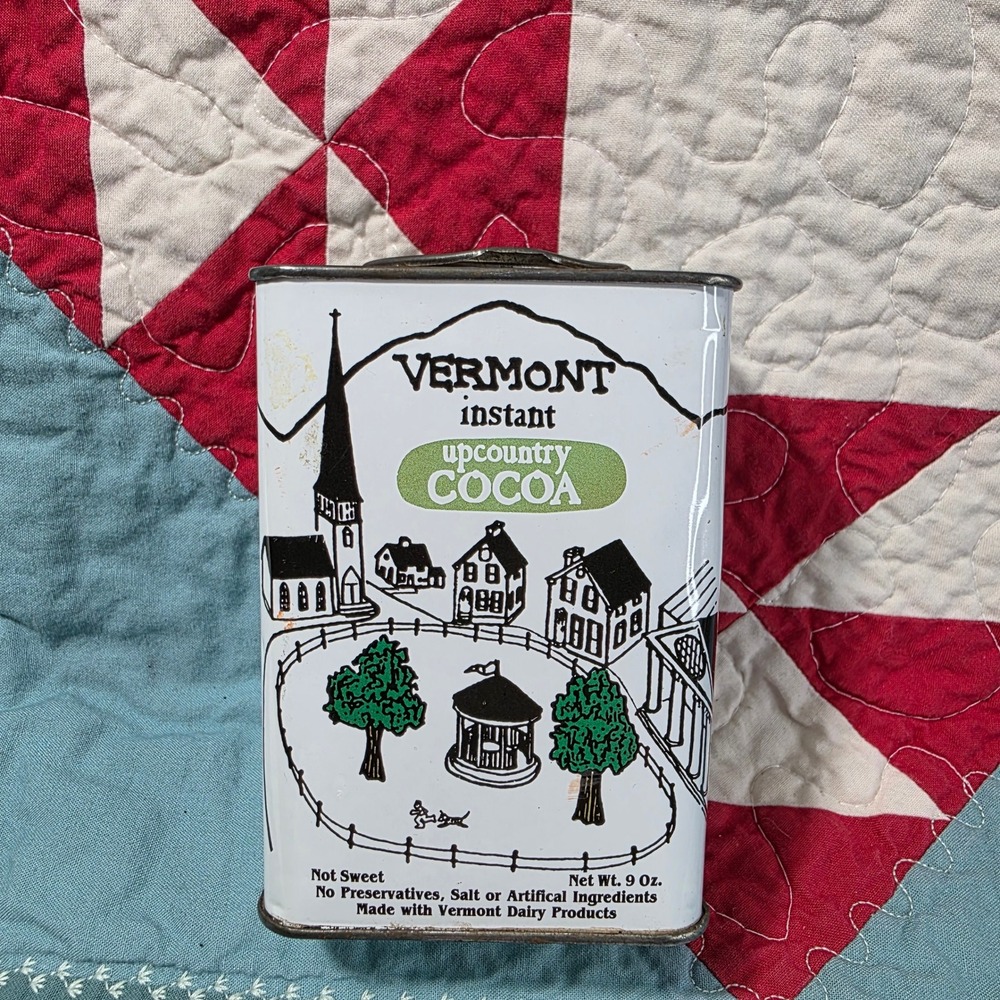 Vermont Upcountry Cocoa Tin Small White Vintage Ski Village Graphic